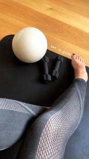Lisa-Marie Koroll feet photo thumbnail