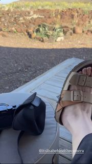 Lisa-Marie Koroll feet photo 4