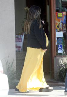 Lisa Marie Presley feet photo thumbnail