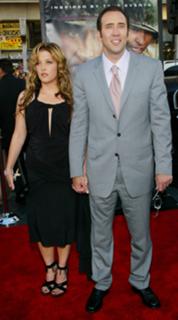 Lisa Marie Presley feet photo thumbnail