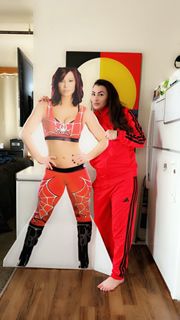 Lisa Marie Varon feet photo thumbnail