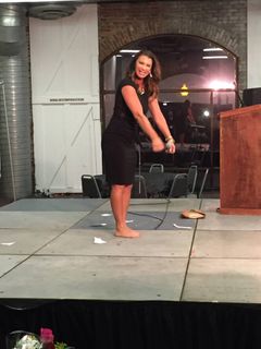 Lisa Marie Varon feet photo thumbnail