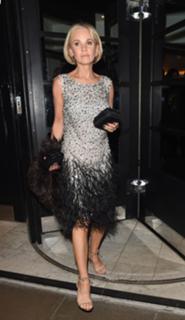 Lisa Maxwell feet photo 9