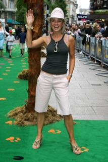 Lisa Maxwell feet photo 1