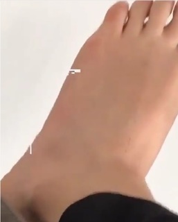 Lisa Michelle Cimorelli feet photo 15