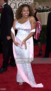 Lisa Nicole Carson feet photo 1