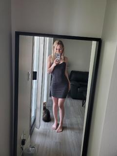 Lisa Peach feet photo thumbnail