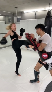 Lisa Potthoff feet photo thumbnail
