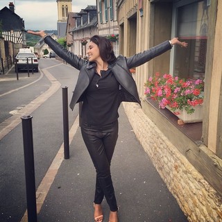 Lisa Ray feet photo 7