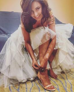 Lisa Ray feet photo 14