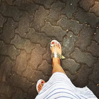 Lisa Ray feet photo 5