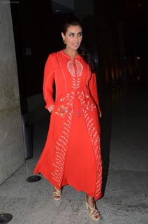 Lisa Ray feet photo 9