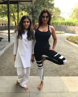 Lisa Ray feet photo 16