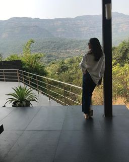 Lisa Ray feet photo 15