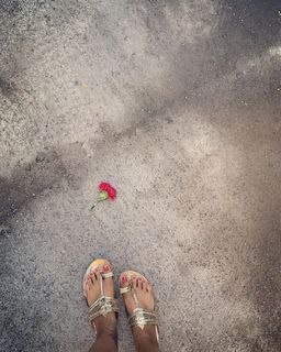 Lisa Ray feet photo 7