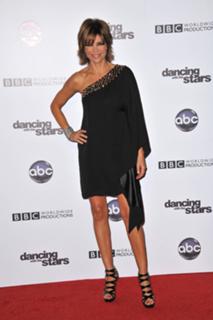 Lisa Rinna feet photo thumbnail