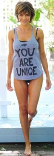 Lisa Rinna feet photo thumbnail