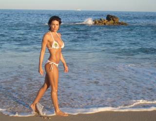 Lisa Rinna feet photo thumbnail