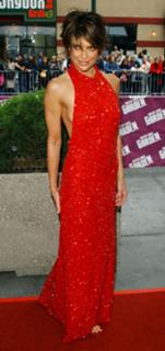 Lisa Rinna feet photo thumbnail