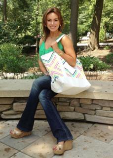 Lisa Robertson feet photo thumbnail