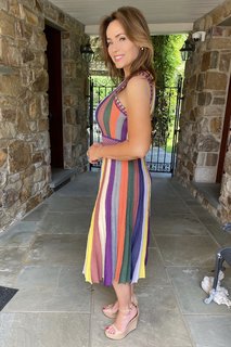 Lisa Robertson feet photo thumbnail