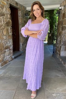 Lisa Robertson feet photo thumbnail