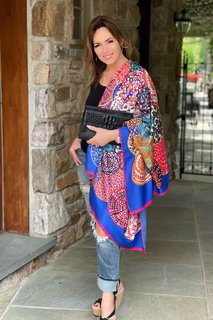 Lisa Robertson feet photo thumbnail