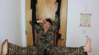 Lisa Schwartz feet photo thumbnail