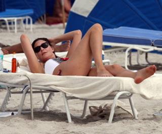 Lisa Snowdon feet photo thumbnail