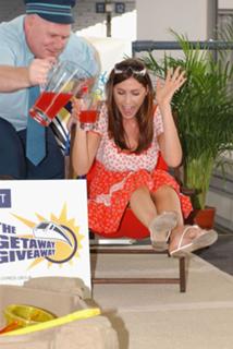 Lisa Snowdon feet photo thumbnail