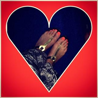 Lisa Snowdon feet photo thumbnail