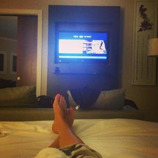 Lisa Snowdon feet photo thumbnail