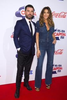 Lisa Snowdon feet photo thumbnail