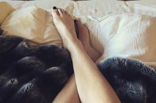 Lisa Snowdon feet photo thumbnail