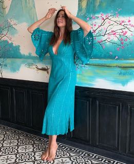 Lisa Snowdon feet photo thumbnail