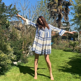 Lisa Snowdon feet photo thumbnail