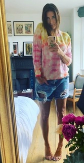 Lisa Snowdon feet photo thumbnail
