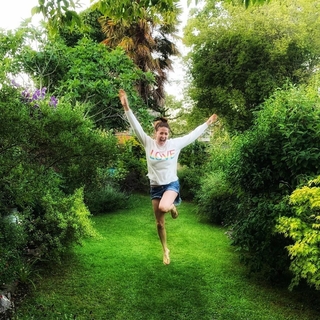 Lisa Snowdon feet photo thumbnail