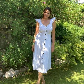 Lisa Snowdon feet photo thumbnail