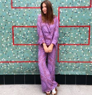 Lisa Snowdon feet photo thumbnail