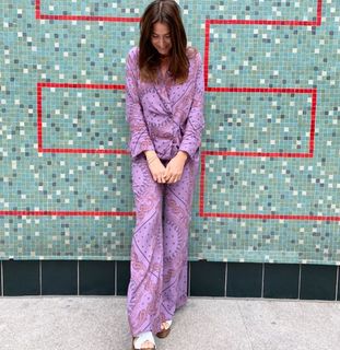 Lisa Snowdon feet photo thumbnail