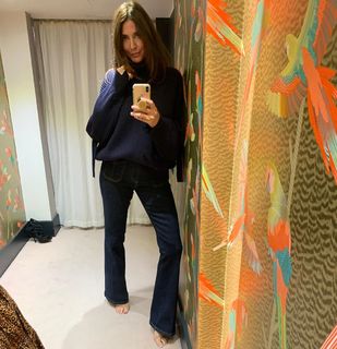 Lisa Snowdon feet photo thumbnail