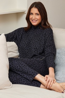Lisa Snowdon feet photo thumbnail