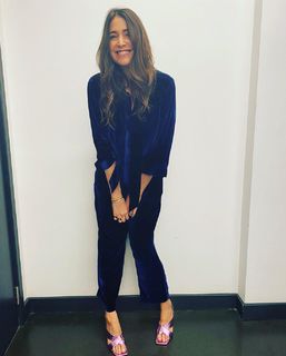 Lisa Snowdon feet photo thumbnail
