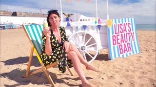 Lisa Snowdon feet photo thumbnail