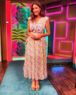Lisa Snowdon feet photo thumbnail
