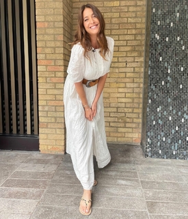 Lisa Snowdon feet photo thumbnail