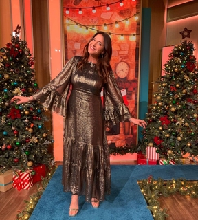 Lisa Snowdon feet photo thumbnail