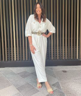 Lisa Snowdon feet photo thumbnail