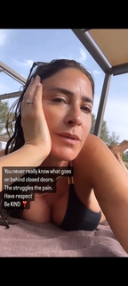 Lisa Snowdon feet photo thumbnail